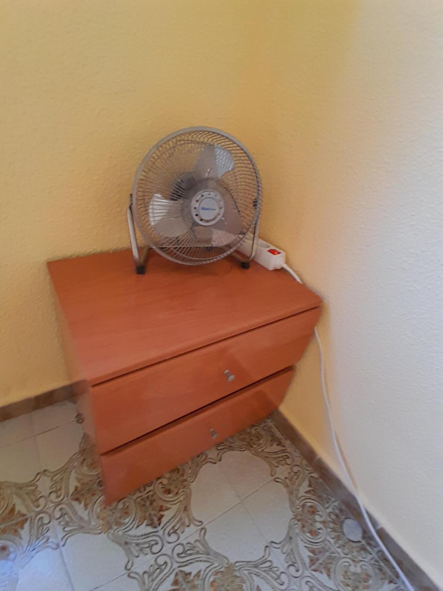 Gemuetliches Zimmer "Gold" Fuer 2 Personen Und Katzenliebhaber فالنسيا المظهر الخارجي الصورة