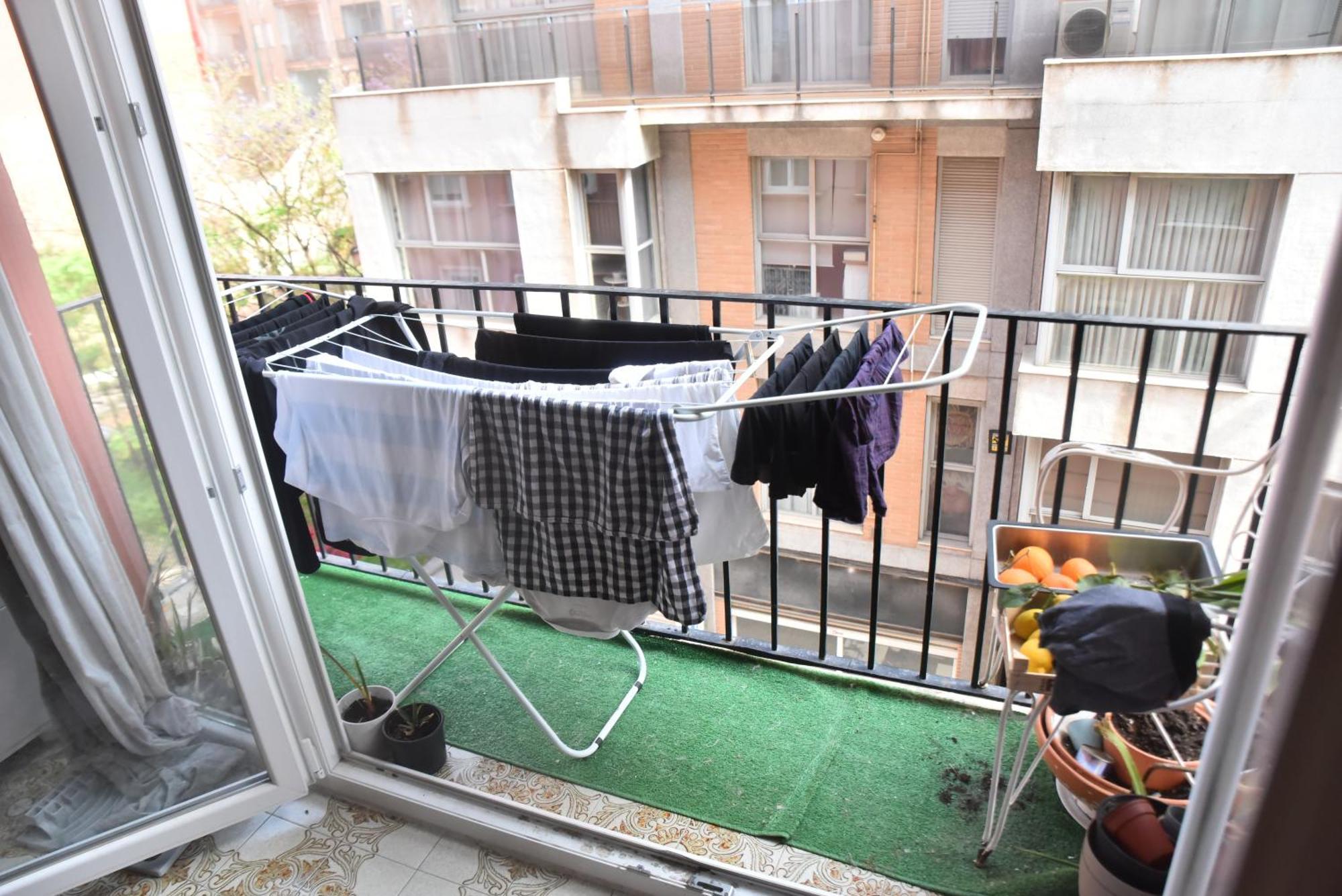 Gemuetliches Zimmer "Gold" Fuer 2 Personen Und Katzenliebhaber فالنسيا المظهر الخارجي الصورة